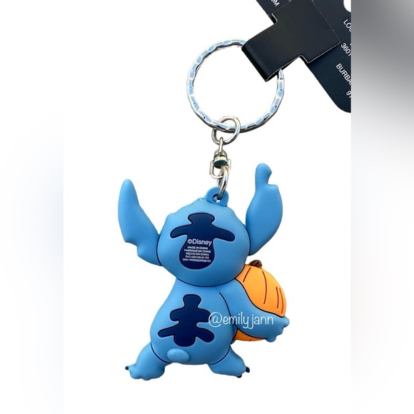 Stitch🎃Keychain - Picture 4 of 5